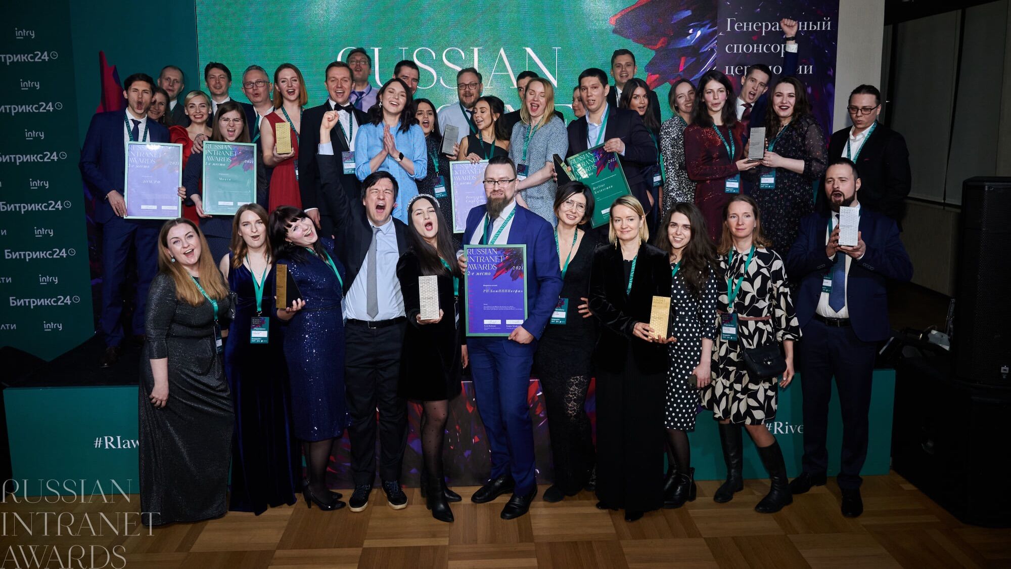 We develop the intranet industry in Russia and organize the Russian Intranet Awards